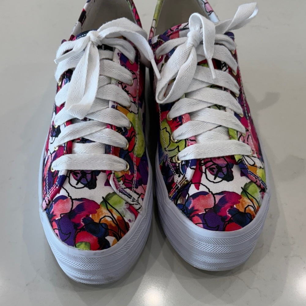 Keds Triple Up gorgeous floral sneakers - like new- worn 1x indoors - Picture 6 of 12